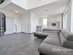 Pronájem bytu 2+kk, Brno, Majdalenky, 76 m2
