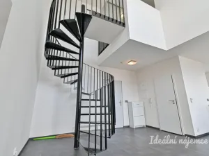 Pronájem bytu 2+kk, Brno, Majdalenky, 76 m2