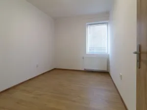 Pronájem bytu 2+1, Líně, Plzeňská, 50 m2