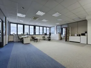 Pronájem kanceláře, Praha - Nusle, Hvězdova, 115 m2