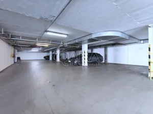 Pronájem kanceláře, Praha - Nusle, Hvězdova, 115 m2