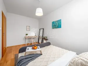 Prodej bytu 2+kk, Praha - Dolní Chabry, Spořická, 59 m2