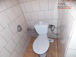 Prodej výrobních prostor, Ostrov, 190 m2