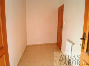 Pronájem bytu 2+kk, Tábor, Erbenova, 48 m2