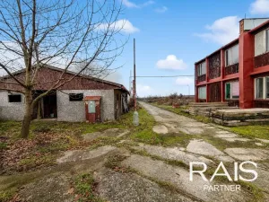 Prodej komerčního pozemku, Mikulčice, 3646 m2