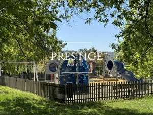 Pronájem bytu 2+kk, Praha - Kobylisy, Frýdlantská, 45 m2