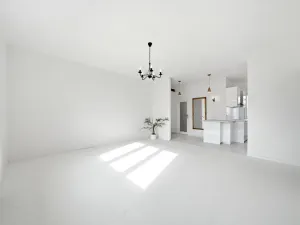 Prodej bytu 3+1, Olomouc - Hejčín, Erenburgova, 75 m2