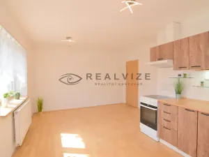 Pronájem bytu 2+kk, České Budějovice, Ledenická, 36 m2
