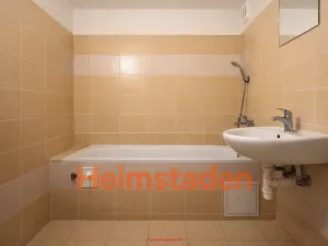 Pronájem bytu 2+1, Orlová - Lutyně, Okružní, 67 m2