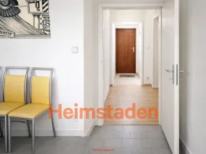 Pronájem kanceláře, Karviná - Nové Město, nám. Budovatelů, 77 m2