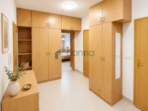 Pronájem bytu 2+kk, Praha, K Zelené louce, 62 m2