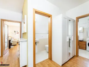 Prodej bytu 3+kk, Praha - Třeboradice, Špeciánova, 74 m2
