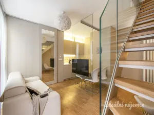 Pronájem bytu 2+kk, Praha - Nové Město, Charvátova, 54 m2