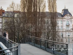 Prodej bytu 2+1, Praha - Smíchov, Janáčkovo nábřeží, 65 m2