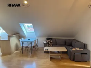 Pronájem bytu 3+kk, Valtice, Mikulovská, 78 m2