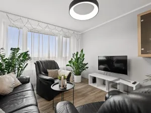 Prodej bytu 1+1, Praha - Háje, Bajkonurská, 52 m2
