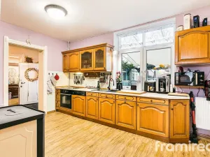 Prodej rodinného domu, Strachotín, Osvobození, 250 m2
