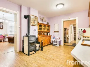 Prodej rodinného domu, Strachotín, Osvobození, 250 m2