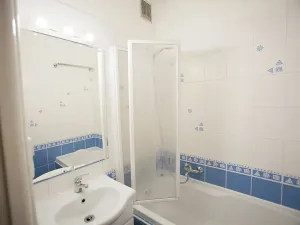 Prodej bytu 2+1, Praha, K lučinám, 52 m2