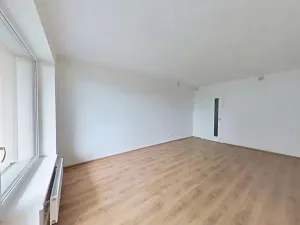 Pronájem bytu 1+kk, Třebíč, Družstevní, 28 m2