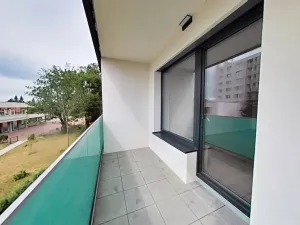 Pronájem bytu 1+kk, Třebíč, Družstevní, 28 m2