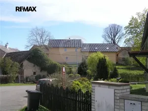 Prodej rodinného domu, Uhlířské Janovice, 200 m2