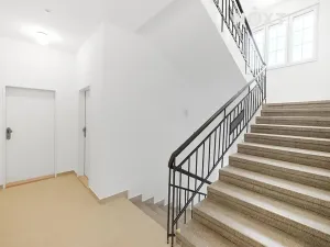 Prodej bytu 1+kk, Praha - Záběhlice, U zákrutu, 27 m2