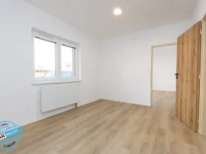 Pronájem bytu 2+1, Opava, 39 m2