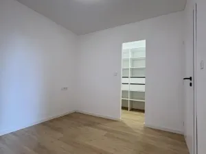 Pronájem bytu 2+kk, Praha - Braník, Ohnivcova, 50 m2