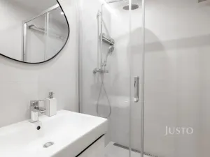 Pronájem bytu 2+kk, Praha - Kobylisy, Pohnertova, 43 m2