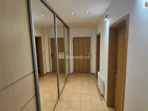 Pronájem bytu 2+kk, Praha - Hlubočepy, Štěpařská, 70 m2