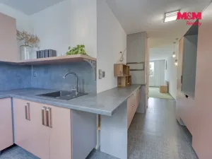 Pronájem bytu 1+1, Přeštice, Rybova, 35 m2