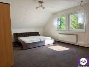 Prodej rodinného domu, Mukařov, 270 m2