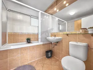 Prodej bytu 4+kk, Praha - Vysočany, Skloněná, 116 m2