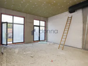 Pronájem obchodního prostoru, Praha, U plynárny, 55 m2