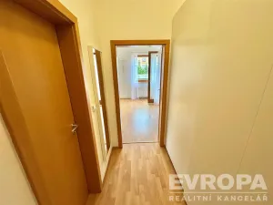 Pronájem bytu 2+kk, Praha, Hlubočepská, 160 m2