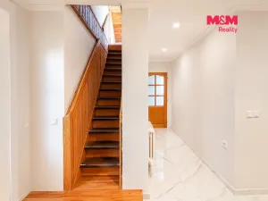 Pronájem rodinného domu, Praha - Hostivař, V nové čtvrti, 280 m2