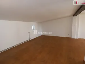 Pronájem bytu 2+1, Karlovy Vary - Počerny, 68 m2