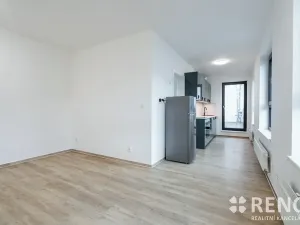 Pronájem bytu 1+kk, Kuřim, Záhoří, 32 m2