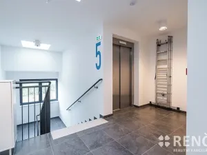 Pronájem bytu 1+kk, Kuřim, Záhoří, 32 m2