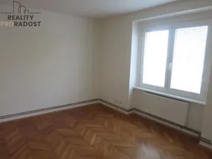 Prodej bytu 2+1, Chomutov, Karla Buriana, 51 m2
