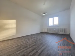 Prodej bytu 3+1, Chrudim, Jabloňová, 67 m2