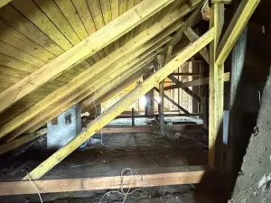 Dražba půdního prostoru, Jihlava, Kosmákova, 199 m2