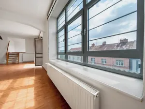Prodej atypického bytu, Brno, Zábrdovická, 107 m2