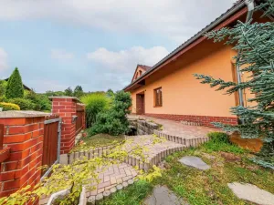 Prodej rodinného domu, Okrouhlá, 310 m2