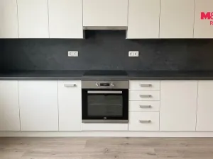 Pronájem bytu 1+kk, Strašice, 35 m2