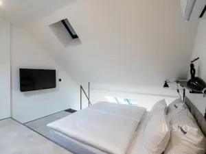 Prodej apartmánu, Praha - Karlín, Prvního pluku, 28 m2