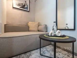 Prodej bytu 1+kk, Praha - Karlín, Prvního pluku, 21 m2