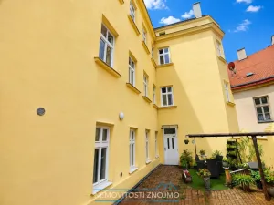 Prodej bytu 2+kk, Znojmo, Na Kopečku, 59 m2