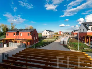 Prodej rodinného domu, Zlonín, Vrbová, 96 m2
